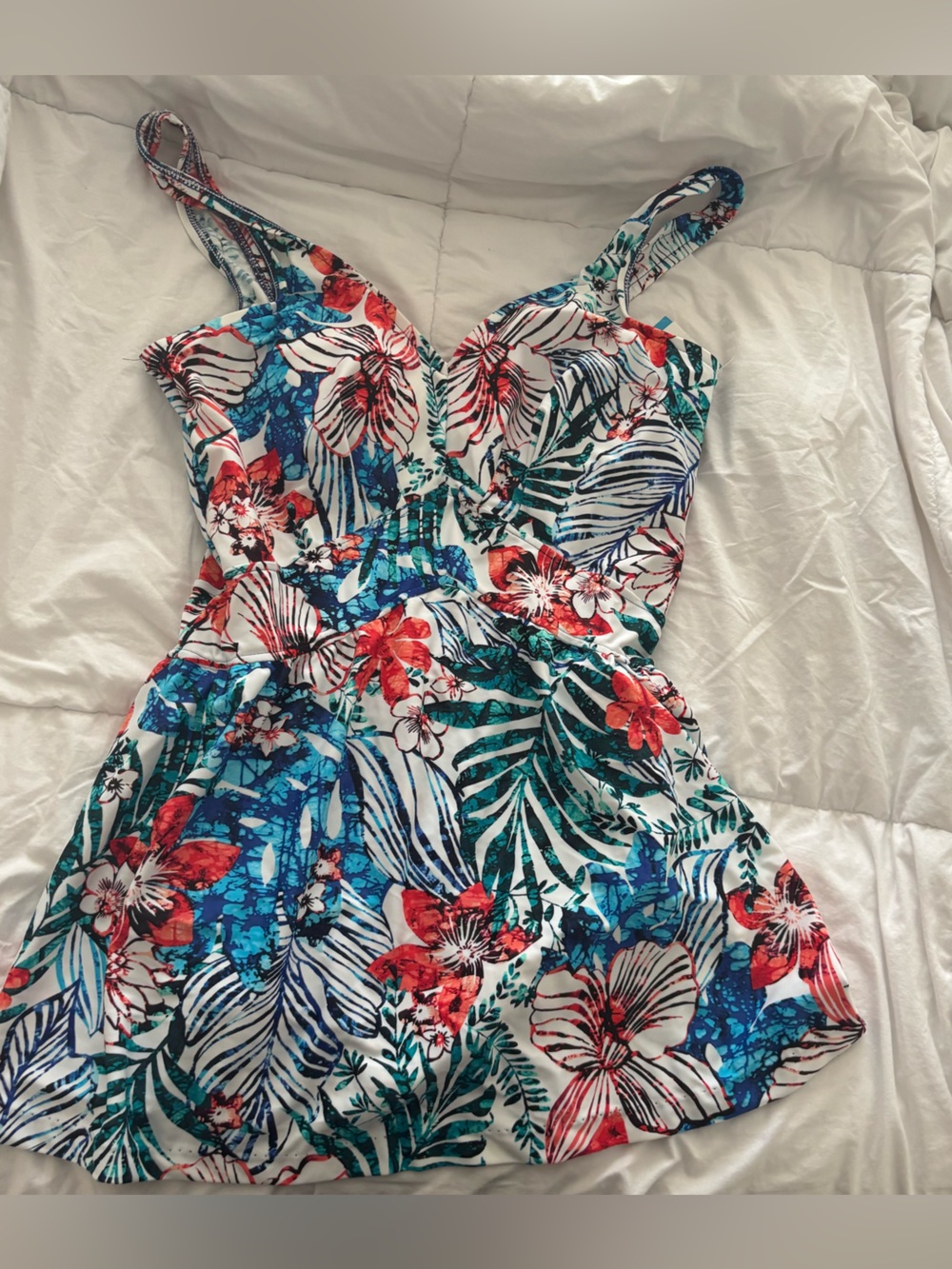 NWT Azul Maxine of Hollywood Floral One-Piece Swimsuit White, Blue & Pink Sz 14